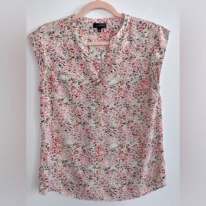The Limited Sleeveless Blouse Size M